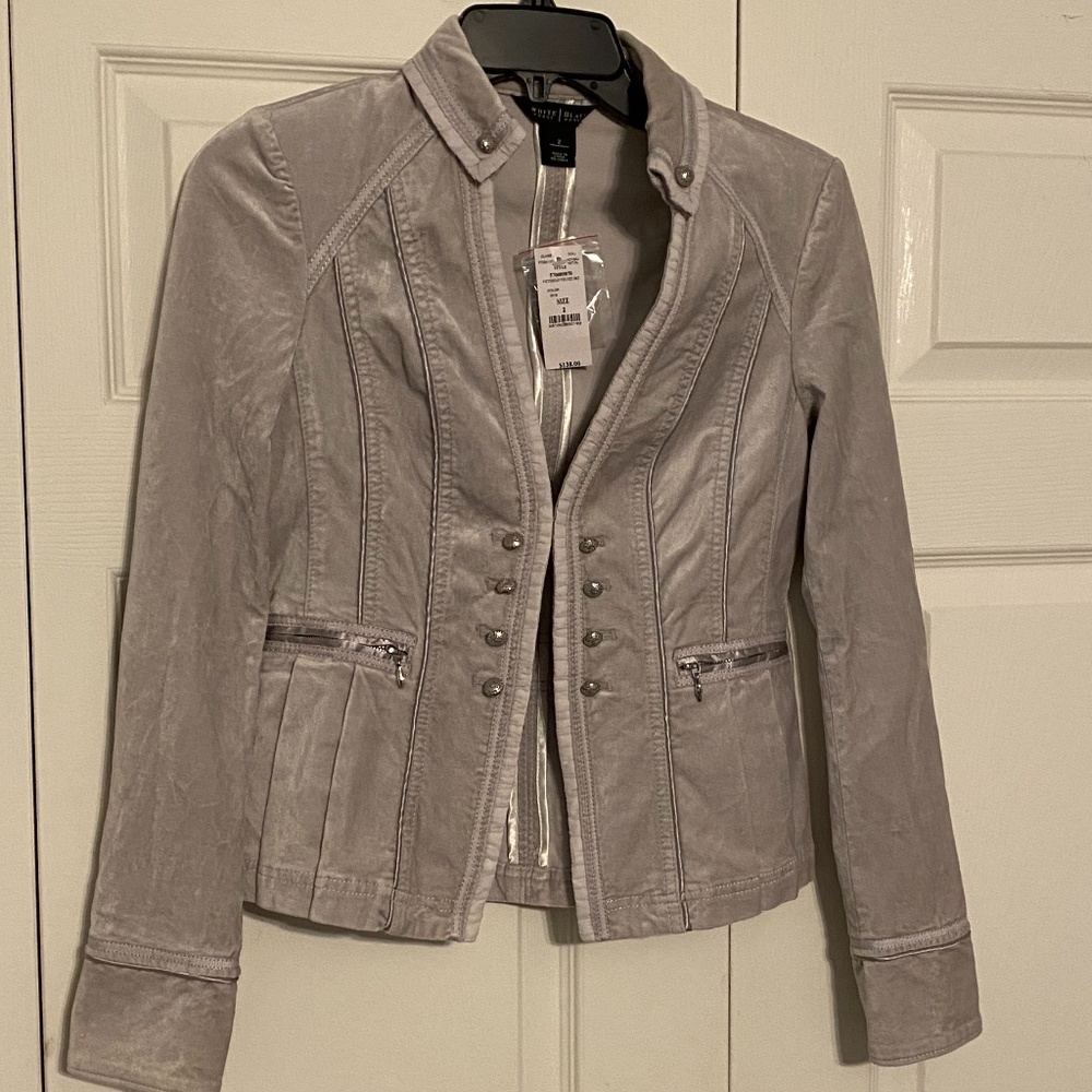 White House Black Market Victorian Velvet Jacket Size 2 NWT Light Grey